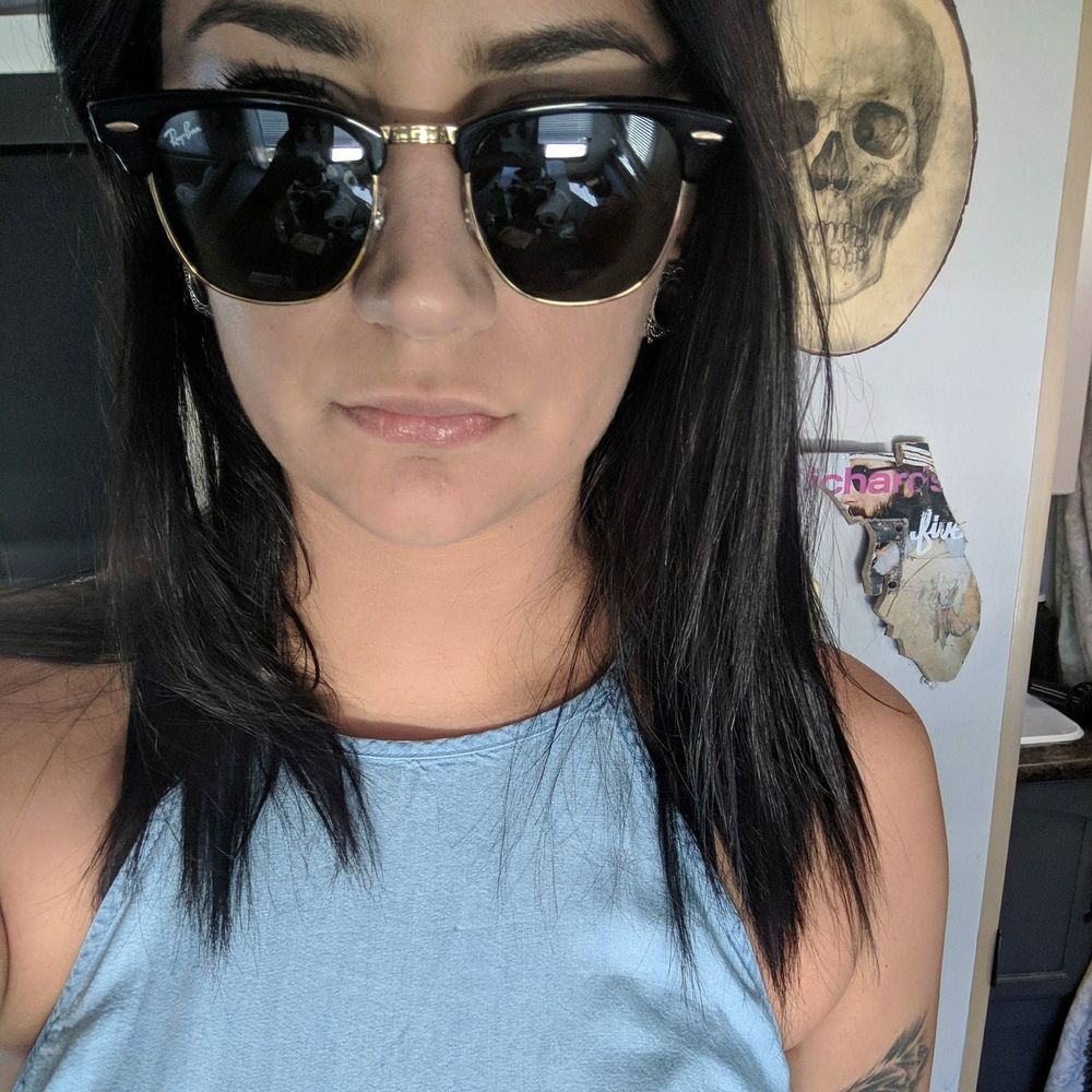 Meet your Posher, Ashley